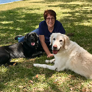 Naomi Marsh certified dog trainer